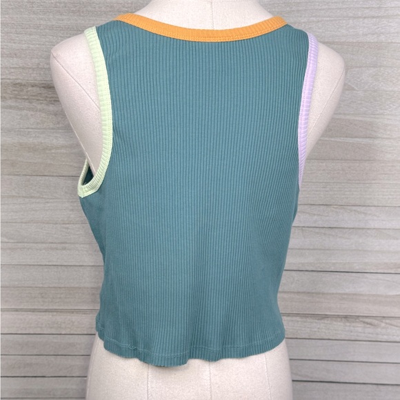 WILD FABLE Ringer Style Cropped Ribbed Tank Top
Green/Multi-Large - Picture 2 of 2